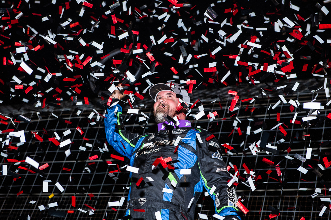 Davenport wins at Charlotte