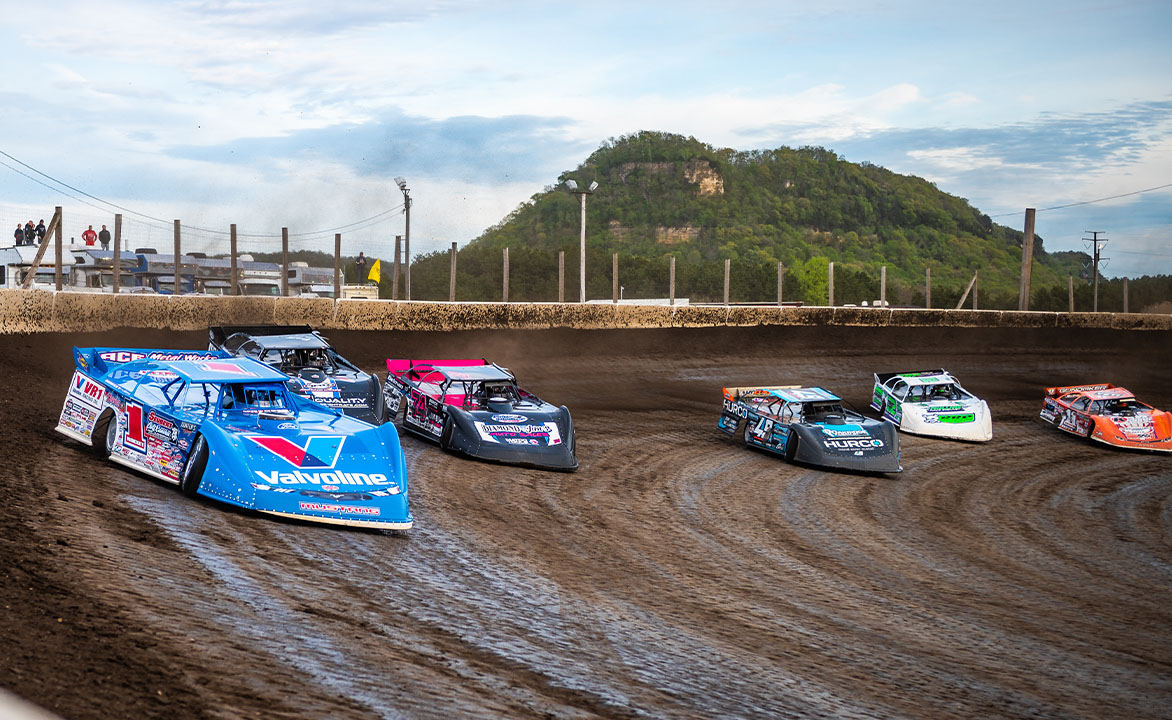 The World of Outlaws Late Models prepare for