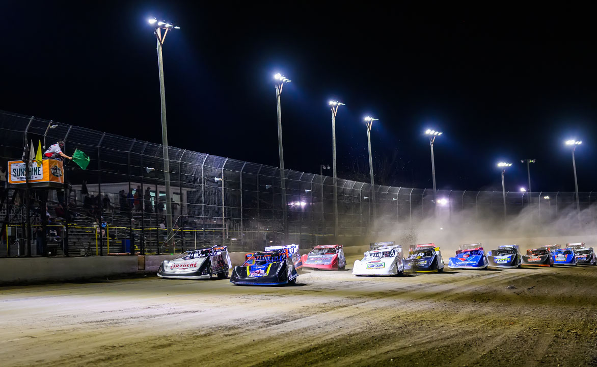 Racing at Volusia Speedway Park