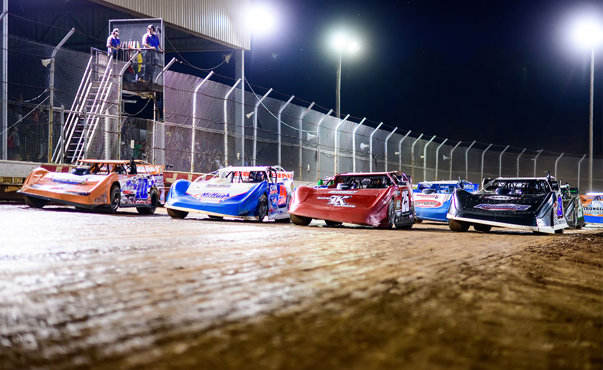 4 Wide at Sharon Speedway