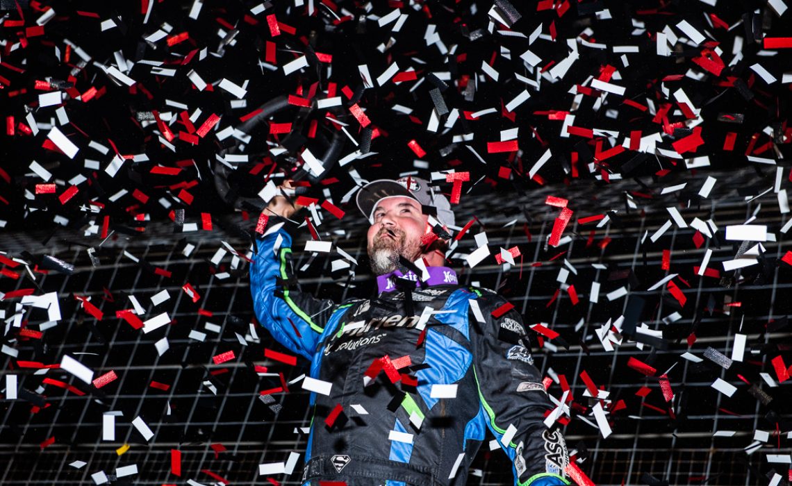 Davenport wins at Charlotte