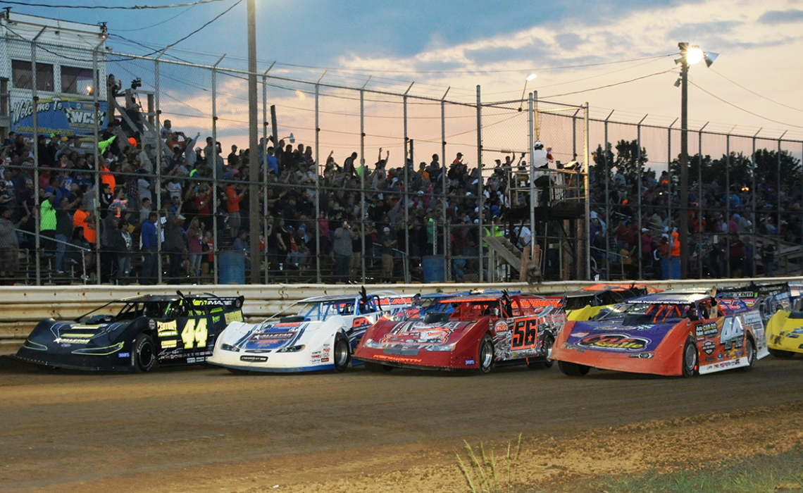 Wayne County 4-wide in 2017