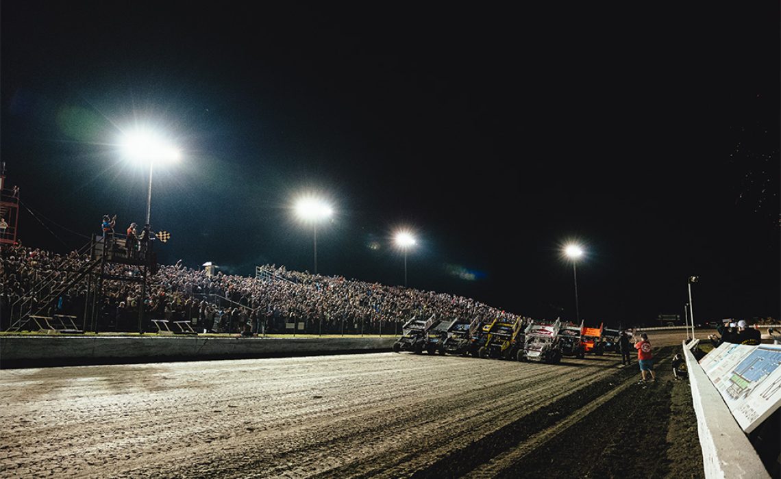 Devil's Bowl Speedway Four-Wide