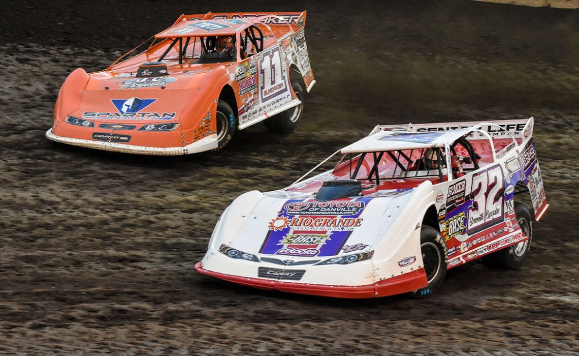 Bobby Pierce races with Gordy Gundaker